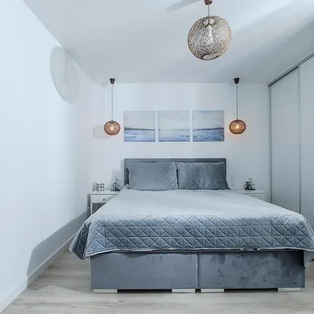 Апартаменты Klifowa 73